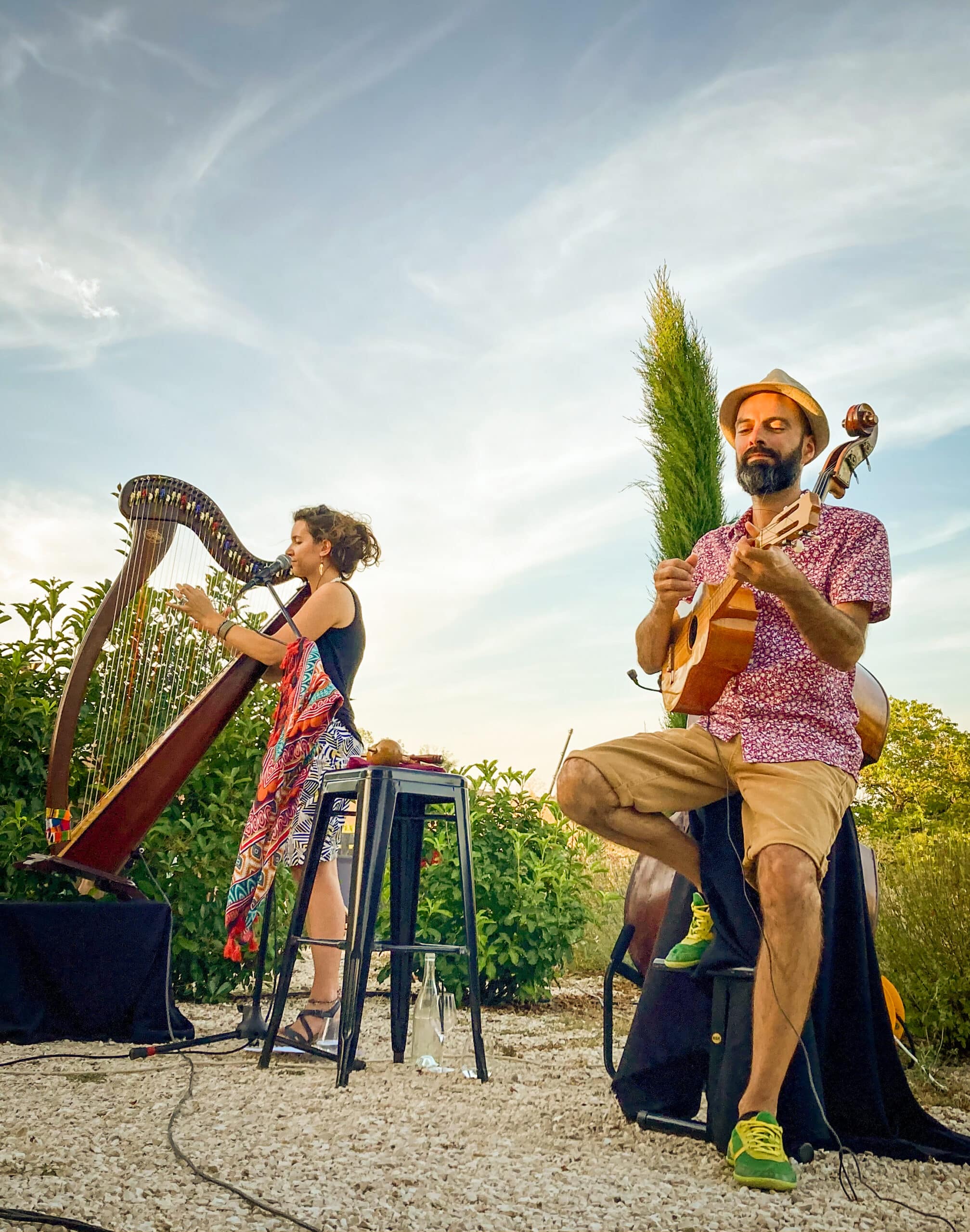 Début du concert au coucher de soleil.